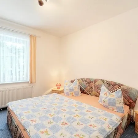 Wolf, Barbara, Fw 4 Apartmán