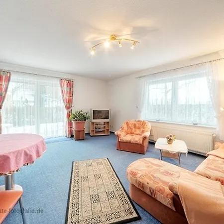 Wolf, Barbara, Fw 4 *