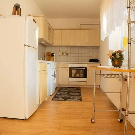 Daire Wolf, Barbara, Fw 4 Zingst